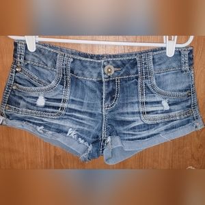 Almost Famous Shorts